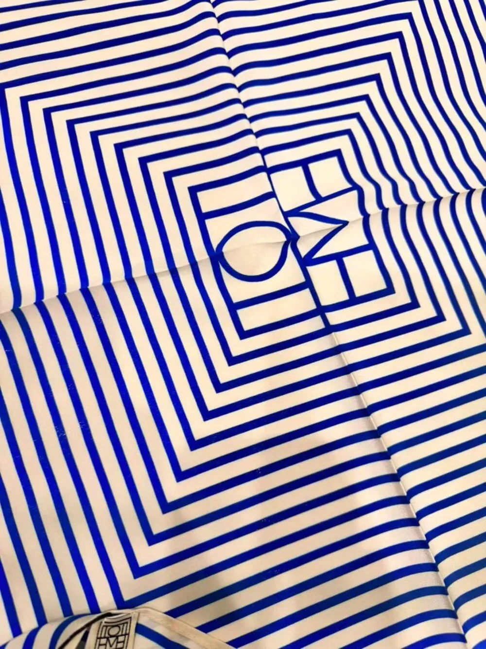 Toteme monogram logo